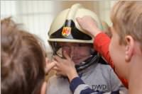 2. Klassen der VS Neufeld besuchen die FF Neufeld, 18.05.2016