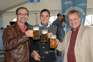 ASV Oktoberfest mit Bieranstich