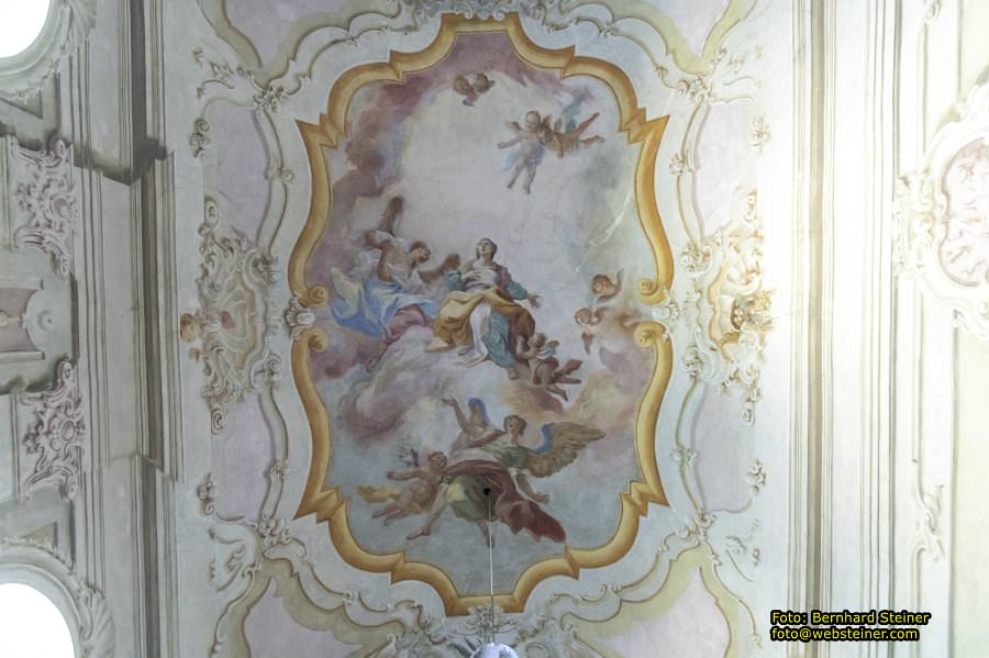 Katholische Pfarrkirche hl. Pankratius, Asparn an der Zaya, September 2023