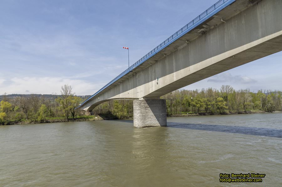 Gro�e Wachauschifffahrt, April 2023