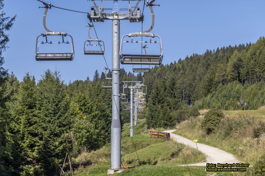 Erlebnisalm Sessellift Sonnenbahn, M�nichkirchen, September 2023
