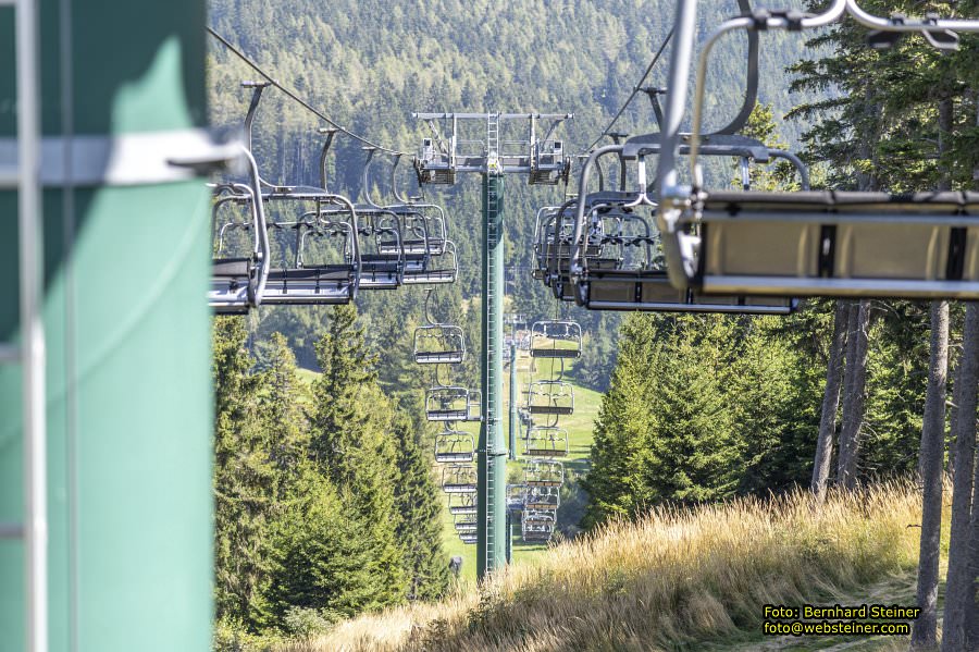 Erlebnisalm Sessellift Sonnenbahn, M�nichkirchen, September 2023