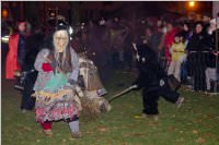 Perchtenlauf am Ebenfurther Adventmarkt, 28.11.2015