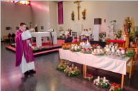 Adventkranzsegnung in Neufeld, 29.11.2015