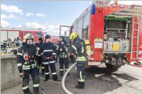 FF Neufeld Ausbildungstag im Landmarkt Steurer, 25.02.2017