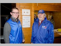 FP�: Gl�hweinstand in Neufeld, 22.11.2014