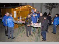 FP�: Gl�hweinstand in Neufeld, 22.11.2014