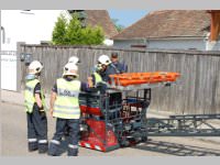 Erdbeben�bung mit Pflegeheimevakuierung in Neufeld, 22.06.2013