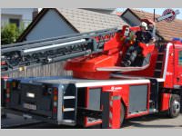 Erdbeben�bung mit Pflegeheimevakuierung in Neufeld, 22.06.2013