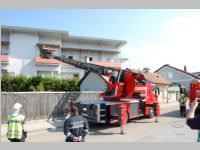 Erdbeben�bung mit Pflegeheimevakuierung in Neufeld, 22.06.2013