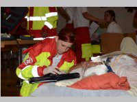 Erdbeben�bung mit Pflegeheimevakuierung in Neufeld, 22.06.2013