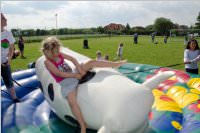 Kindergarten: Abschlussfest mit Hopsi Hopper, 29.05.2015