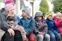 Traktorfahrt zum Erntedankfest im Kindergarten Neufeld, 30.09.2015