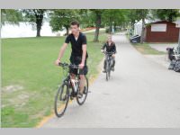 Klimab�ndnis tourt durch Neufeld, 25.06.2014