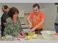 Ukrainischer Kochabend in Neufeld, 20.03.2013