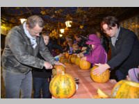 K�rbisschnitzen mit der �VP Neufeld, 31.10.2013