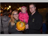 K�rbisschnitzen mit der �VP Neufeld, 31.10.2013