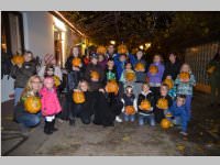 K�rbisschnitzen mit der �VP Neufeld, 31.10.2013