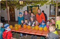 K�rbisschnitzen mit der �VP Neufeld, 31.10.2015