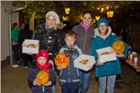 K�rbisschnitzen mit der �VP Neufeld, 31.10.2015