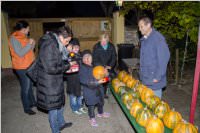 K�rbisschnitzen mit der �VP Neufeld, 31.10.2016