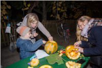 K�rbisschnitzen mit der �VP Neufeld, 31.10.2016