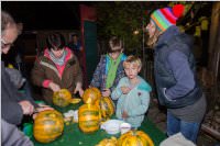 K�rbisschnitzen mit der �VP Neufeld, 31.10.2016