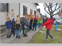 Osterratschen in Neufeld, 28.03.2013