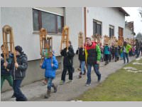 Osterratschen in Neufeld, 28.03.2013