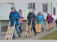 Osterratschen in Neufeld, 28.03.2013