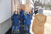 Osterratschen in Neufeld, 02.04.2015
