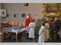 Palmbuschenbinden und Palmzweigsegnung in Neufeld, 24.03.2013