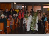 Palmbuschenbinden und Palmzweigsegnung in Neufeld, 24.03.2013