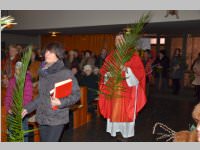 Palmbuschenbinden und Palmzweigsegnung in Neufeld, 24.03.2013