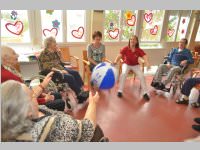 Turnen mit StR Barwitius im Pflegeheim, 22.05.2013