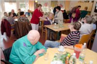 Osterbasar im Neufelder Pflegeheim, 20.03.2015