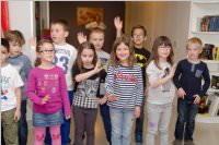 VS Neufeld 1B besucht das Pflegeheim, 29.04.2015