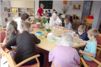 VS Neufeld 1B besucht das Pflegeheim, 29.04.2015