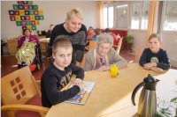 VS Neufeld 3B besucht das Pflegeheim, 30.11.2016