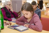 VS Neufeld 3B besucht das Pflegeheim, 30.11.2016