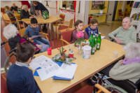 VS Neufeld 3B besucht das Pflegeheim, 30.11.2016