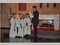 Roratefr�hst�ck mit Volkssch�lern in Neufeld, 12.12.2013