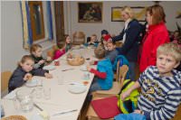 Roratefr�hst�ck mit Volkssch�lern in Neufeld, 10.12.2015