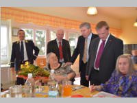 LT-Pr�sident Gerhard Steier zu Besuch im Pflegeheim, 22.03.2013