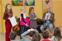 VS Neufeld: Konzert in der Schulaula, 23.12.2015