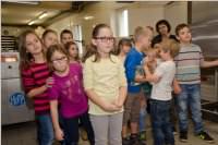 VS Neufeld 2. Klassen in der B�ckerei May, 21.10.2015