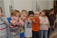 VS Neufeld 2. Klassen in der B�ckerei May, 21.10.2015