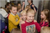 VS Neufeld 2. Klassen in der B�ckerei May, 21.10.2015