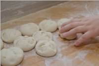 VS Neufeld 2. Klassen in der B�ckerei May, 21.10.2015