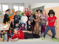 Fasching in der Volksschule Neufeld, 04.03.2014